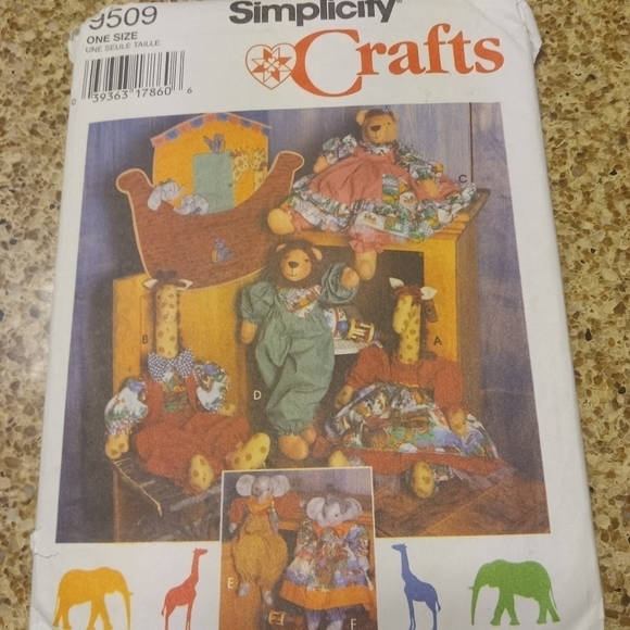 Simplicity Sewing Pattern 9509 Stuffed Giraffe Elephant Lion Clothes Noah's Ark - Picture 1 of 6